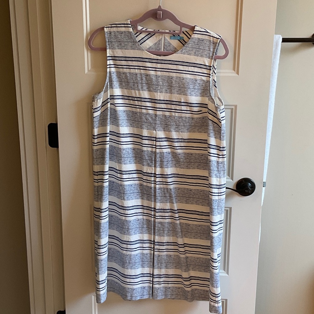 J. McLaughlin Shift Dress